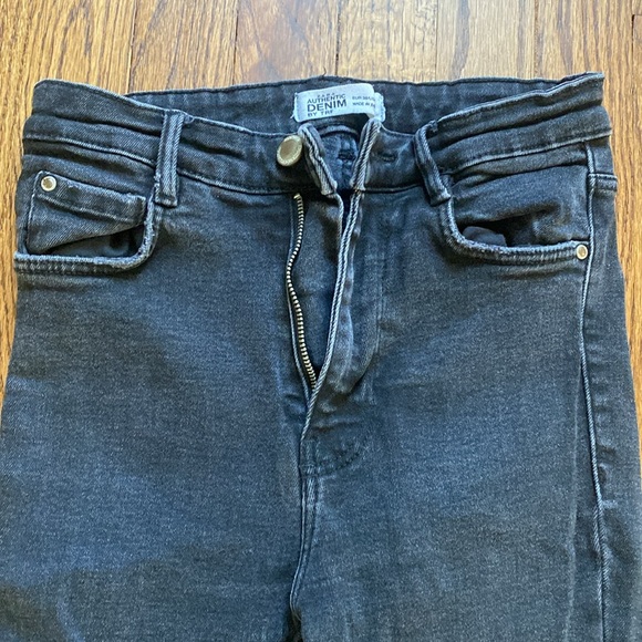 Zara jeans - Picture 2 of 4